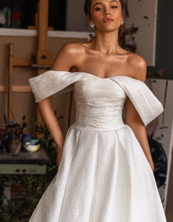 ROCHIE DE MIREASA JAKARA