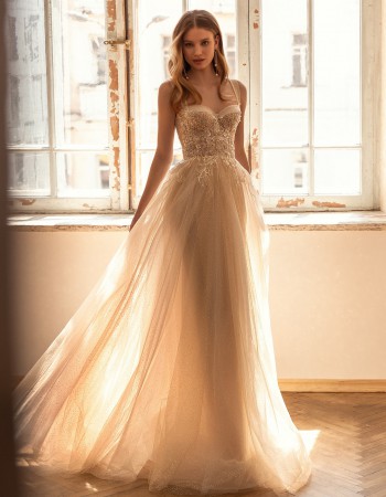 ROCHIE DE MIREASA KARLA