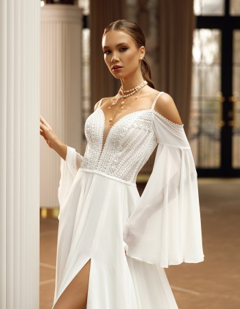 ROCHIE DE MIREASA MIRANDA