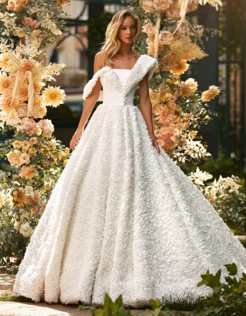 ROCHIE DE MIREASA ADELE BY KAY CORSO