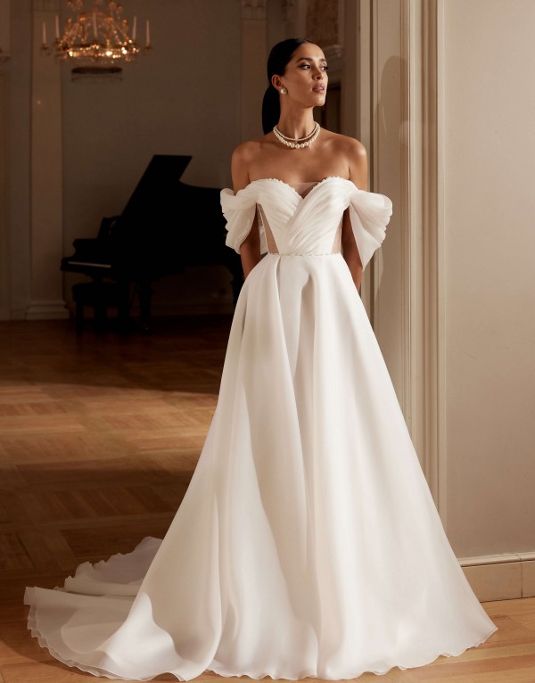ROCHIE DE MIREASA IZABO