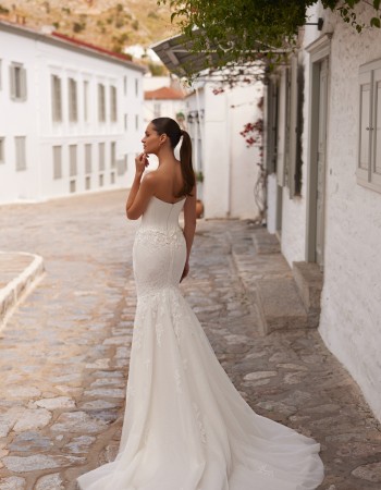 ROCHIE DE MIREASA PRISCILLA