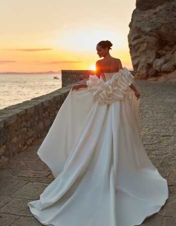 ROCHIE DE MIREASA RIHANNA