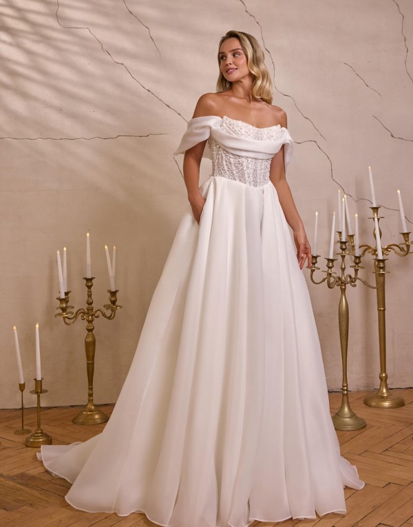 ROCHIE DE MIREASA IVONA