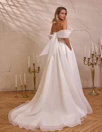 ROCHIE DE MIREASA IVONA