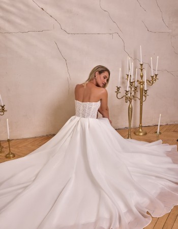 ROCHIE DE MIREASA IVONA