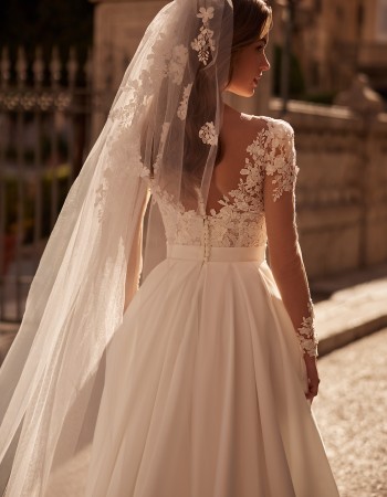 ROCHIE DE MIREASA SIAN