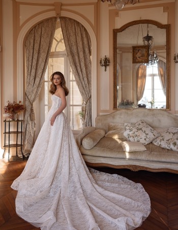 ROCHIE DE MIREASA AMARISA